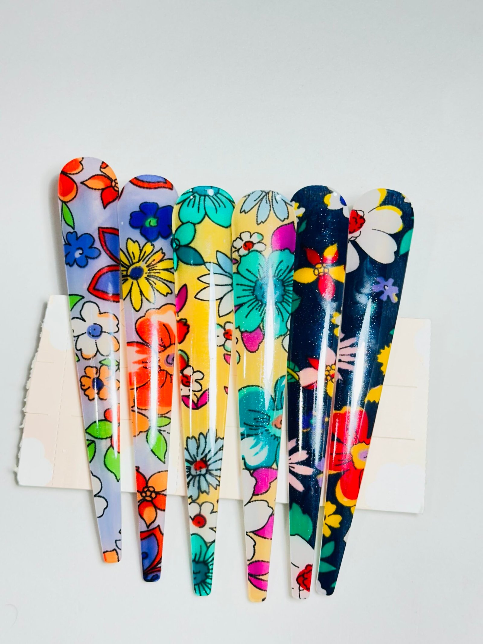 Bico de Pato Tema Flor