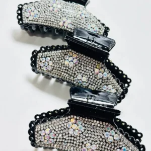 Piranha de Cabelo Luxo Arqueada Cravejada com Flores de Strass